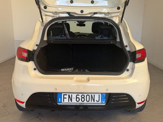 RENAULT Clio 1.2 75 CV 5 porte Duel