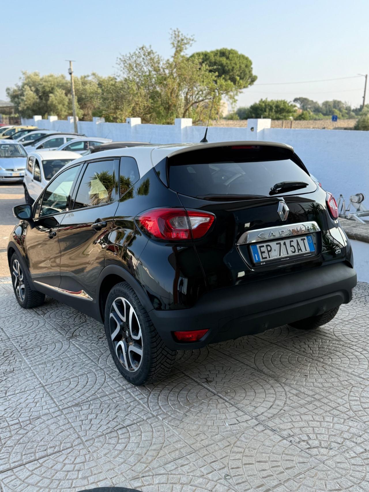 Renault Captur 1.5 Dci FULL neo patentati