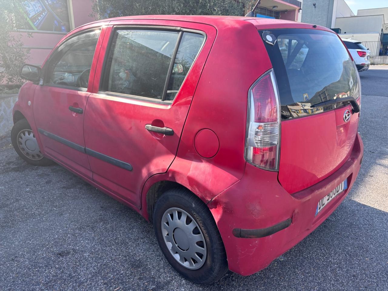 Daihatsu Sirion 1.0 Sho Green Powered perfetta di meccanica neopatentato