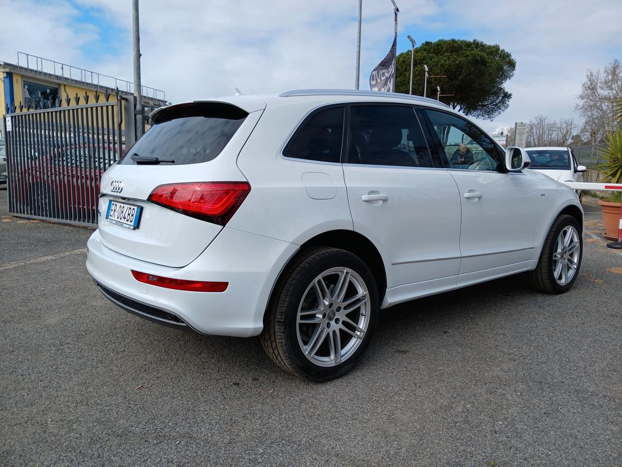 Audi Q5 2.0 TDI 177CV quattro S tronic Business