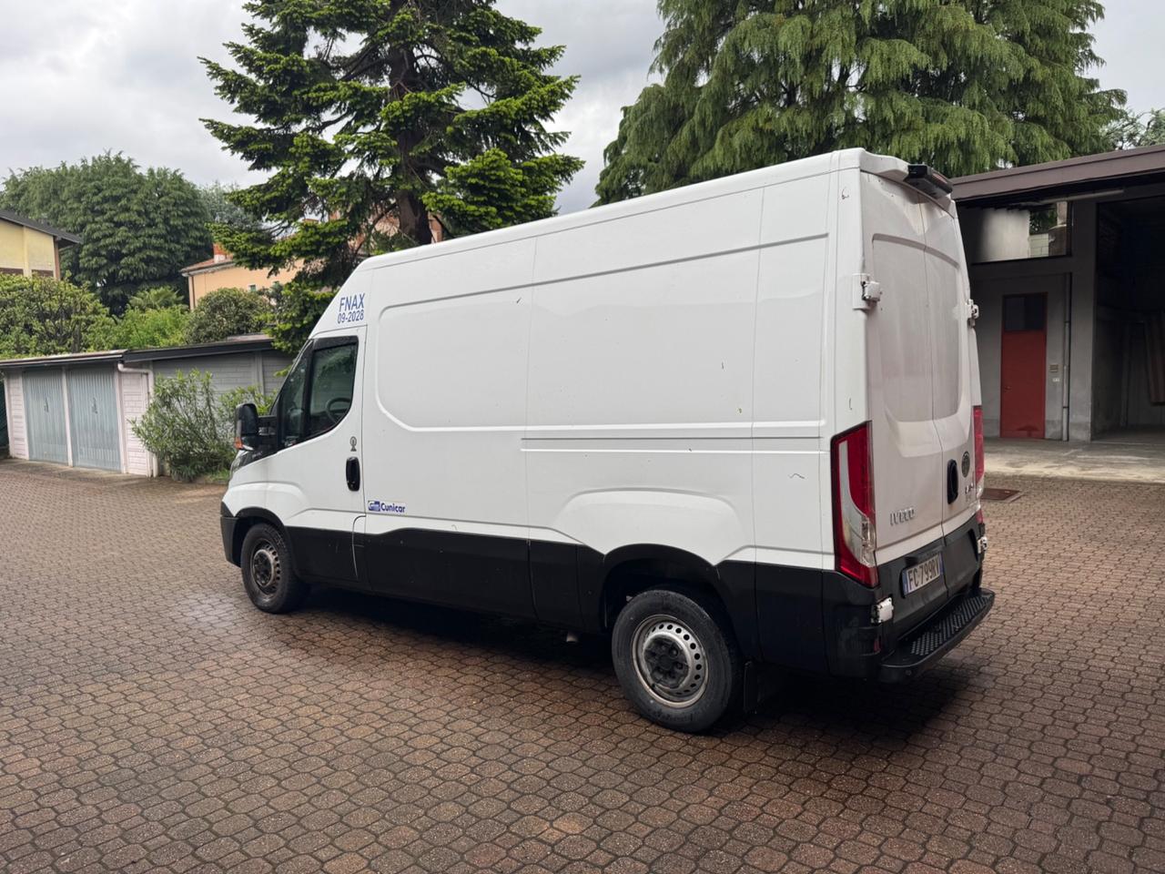 IVECO DAILY FRIGORIFERO