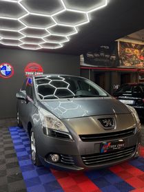 Peugeot 5008 1.6 HDi 112CV Allure