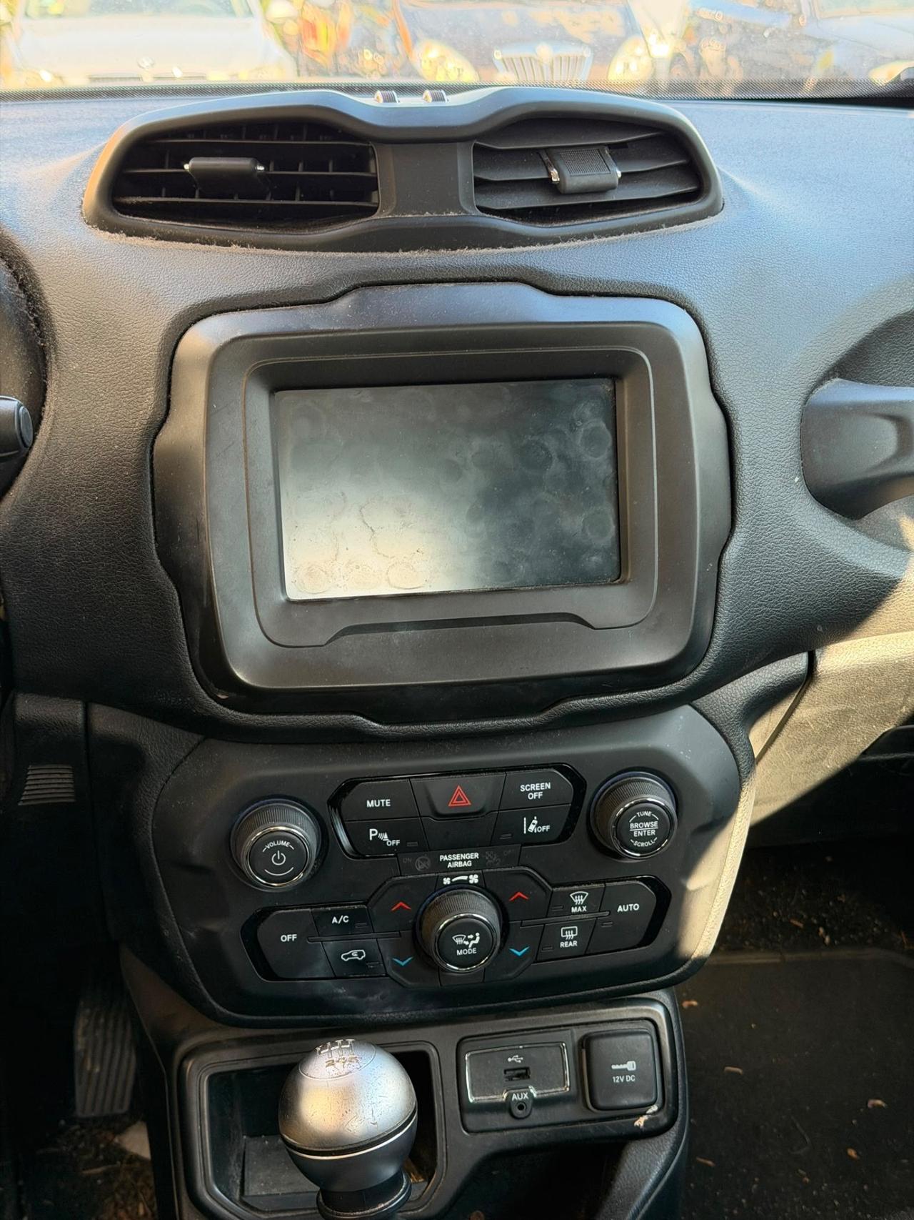 PACCHETTO : JEEP RENEGADE + GRAND C4 SPACE