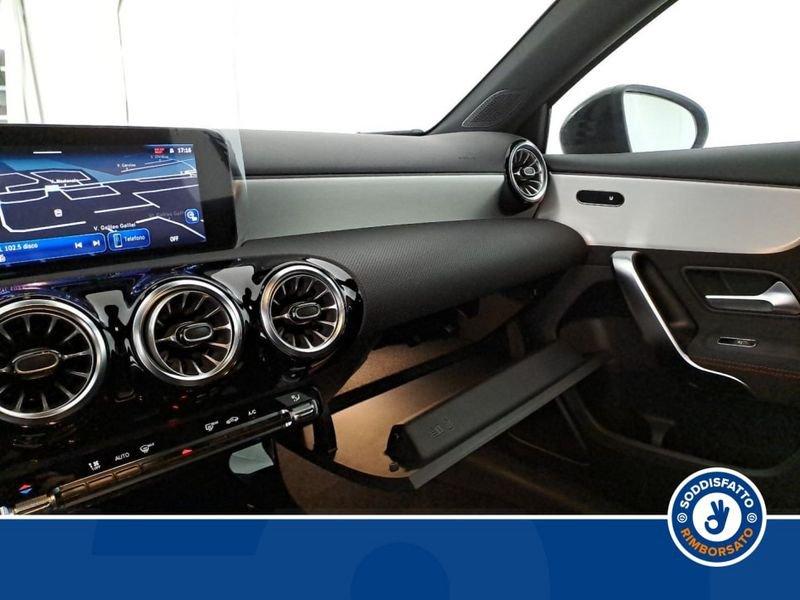 Mercedes-Benz Classe A 180d Automatic AMG Line Advanced Plus