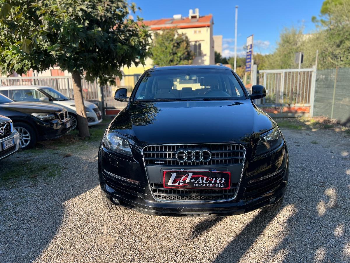 AUDI - Q7 - 3.0 V6 TDI 240 CV F.AP. quattro tip.