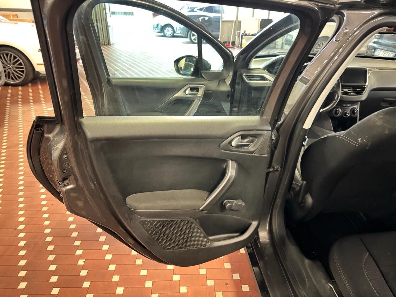 Peugeot 2008 BlueHDi 75 Active - IDEALE PER NEOPATENTATI