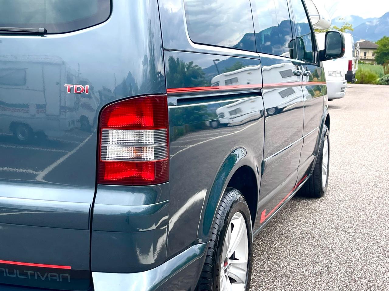 Multivan 2.5 TDI/174CV ASI / STORICA manuale 7 posti