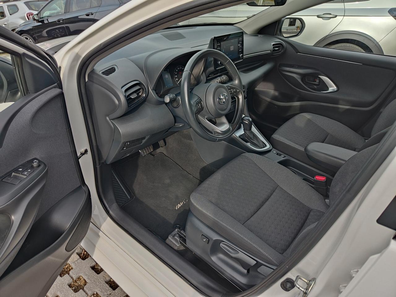 Toyota Yaris 1.5 ibrida