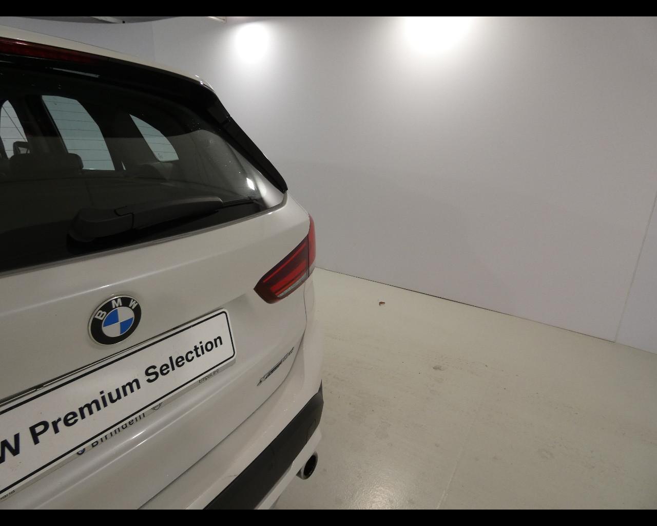 BMW X1 (F48) - X1 xDrive18d xLine