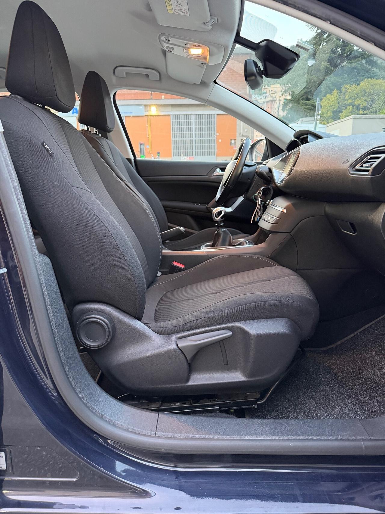 Peugeot 308 BlueHDi 120 CV / EURO 6