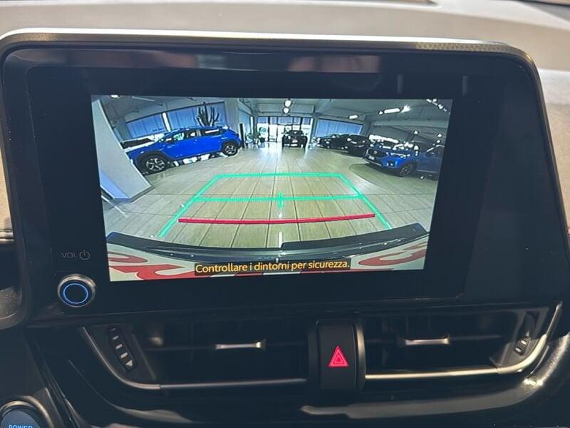 Toyota C-HR C-HR 2.0 hev Trend fwd e-cvt