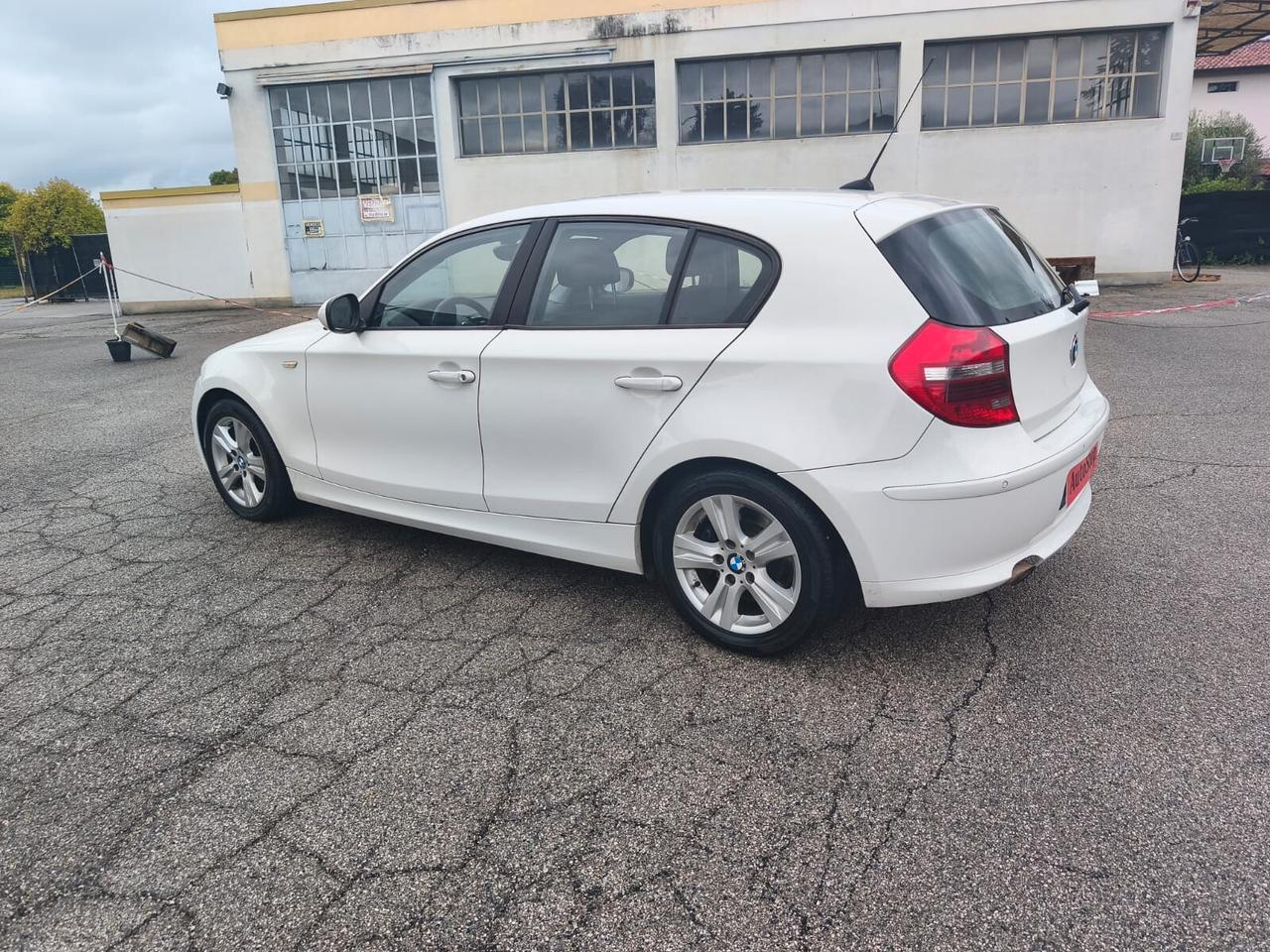 Bmw 118 118d cat 5 porte Futura DPF