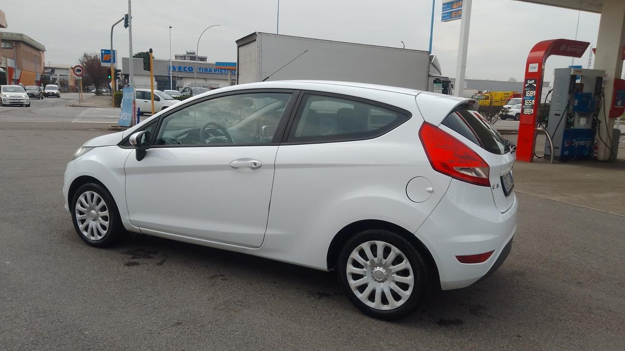 Ford Fiesta 1.2 60CV 3p. Tit. BZ GPL 2036 neop 13