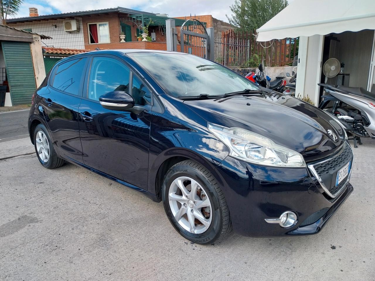 PEUGEOT 208 1.4 DIESEL 68 CAVALLI X NEOPATENTATI 2013