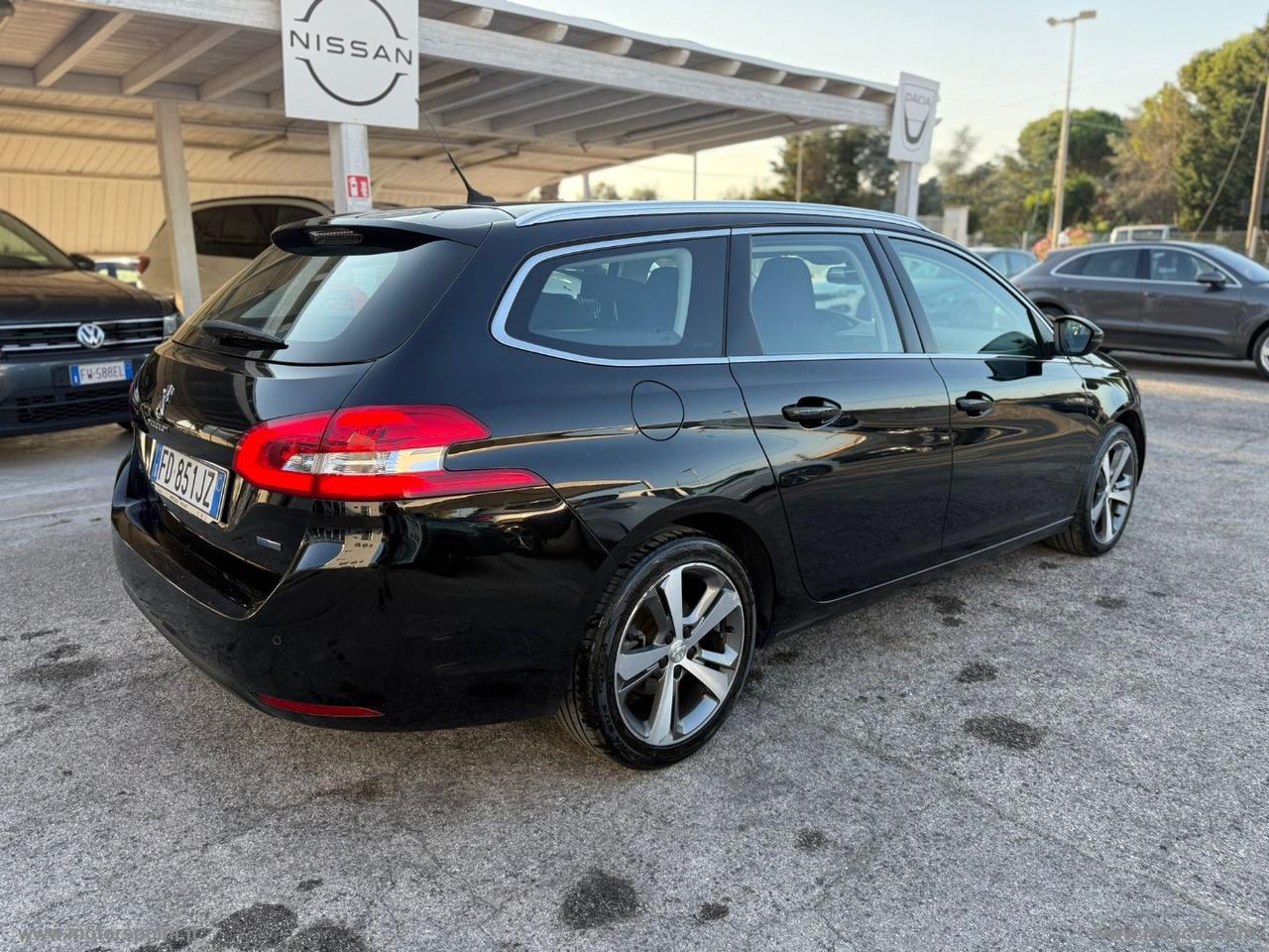 PEUGEOT 308 PureTech Turbo 130 S&S SW Allure