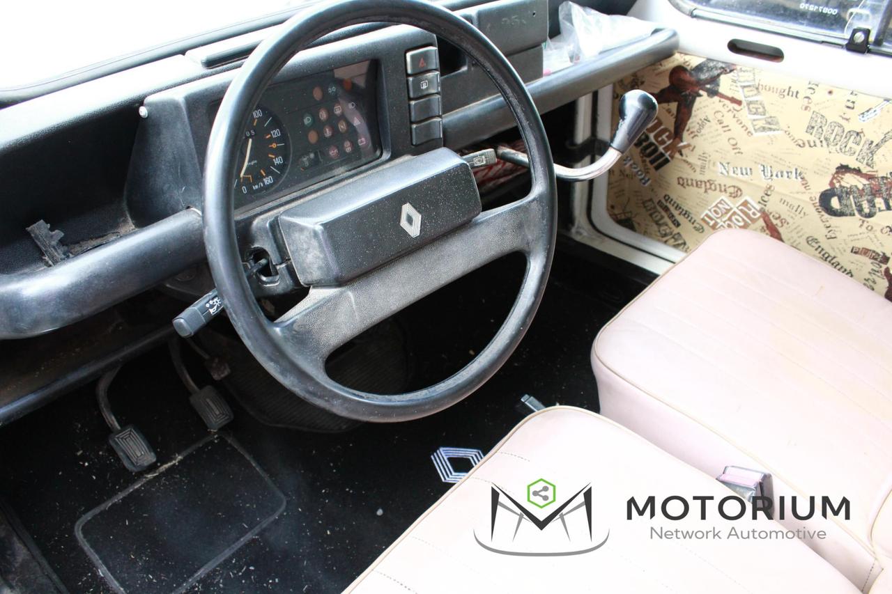 Renault R 4 1.0 34cv