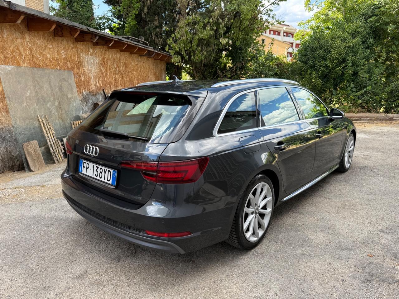 Audi A4 Avant 2.0 TDI S-tronic S-Line