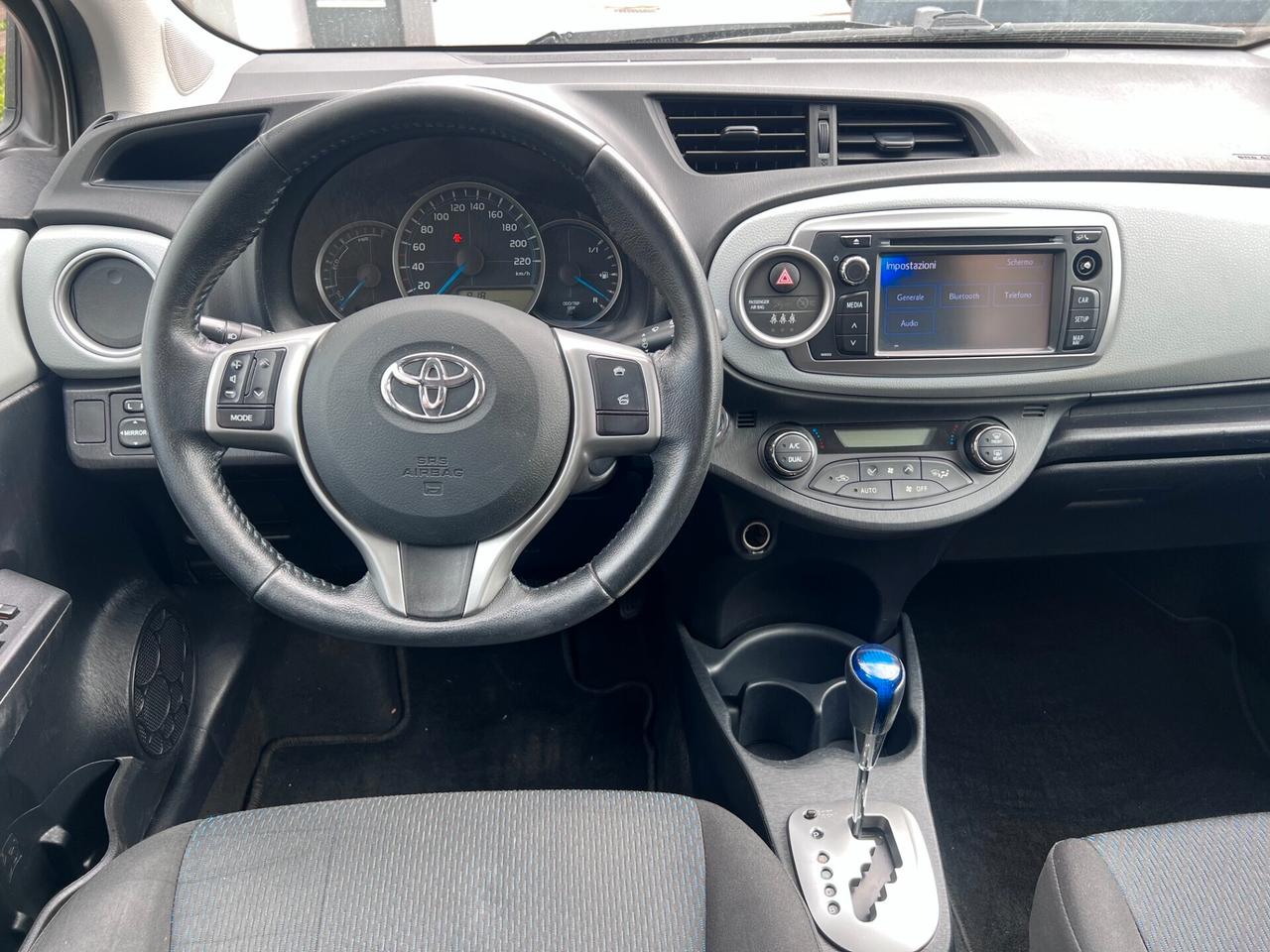 Toyota Yaris 5pt 1.5h 75cv Active OK NEOPAT. TELCLIMA/CAMERA