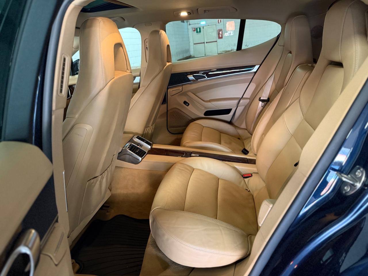 Porsche Panamera 4.8 4S