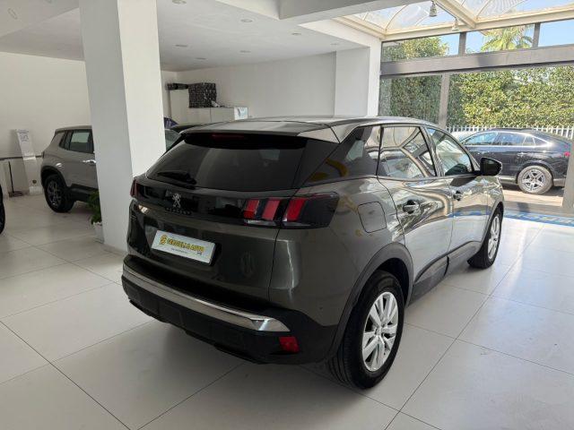 PEUGEOT 3008 BlueHDi 130 S&S Crossway tua da ?169,00