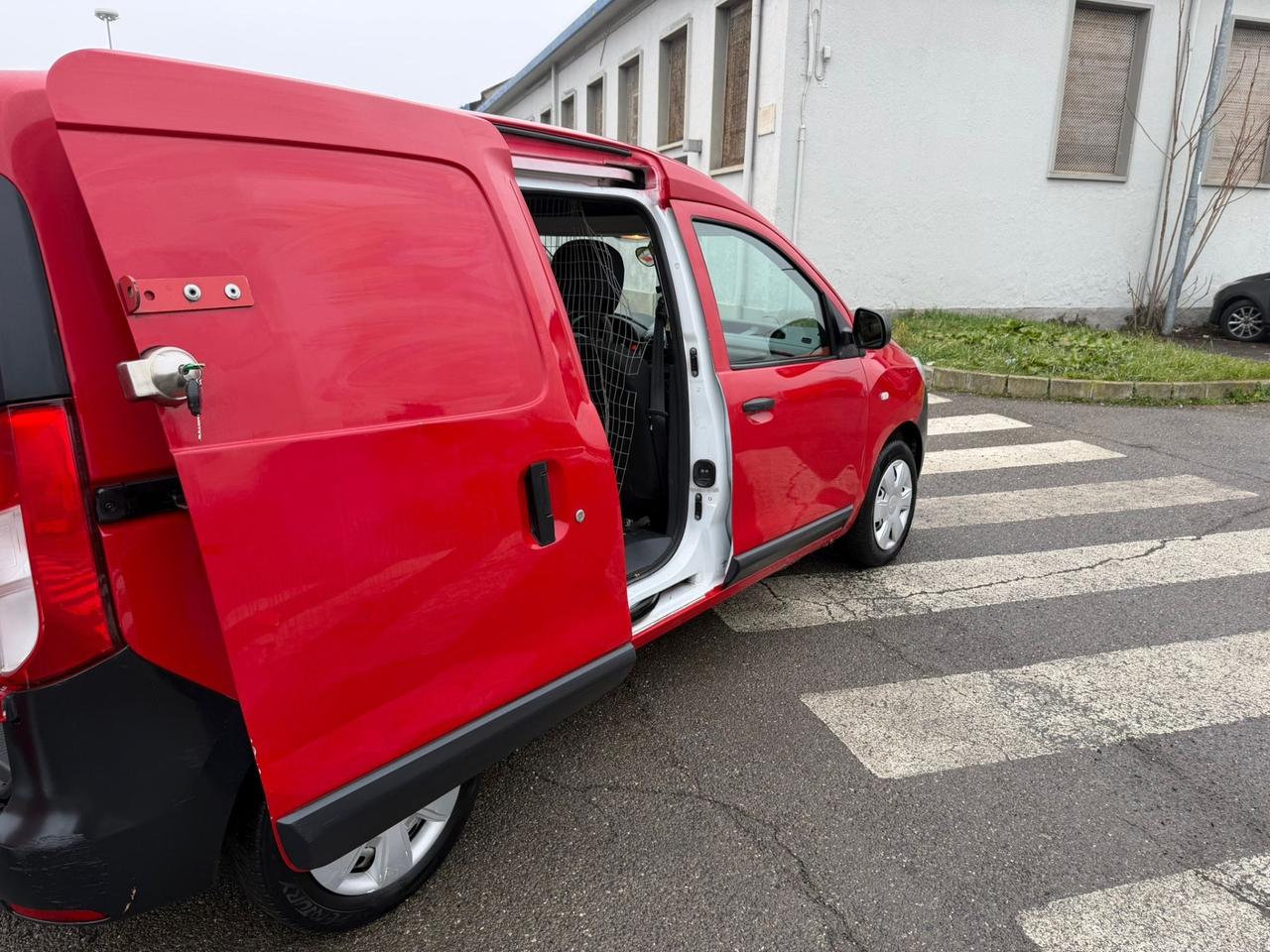 DACIA DOKKER 1.6 BENZINA GPL 2016