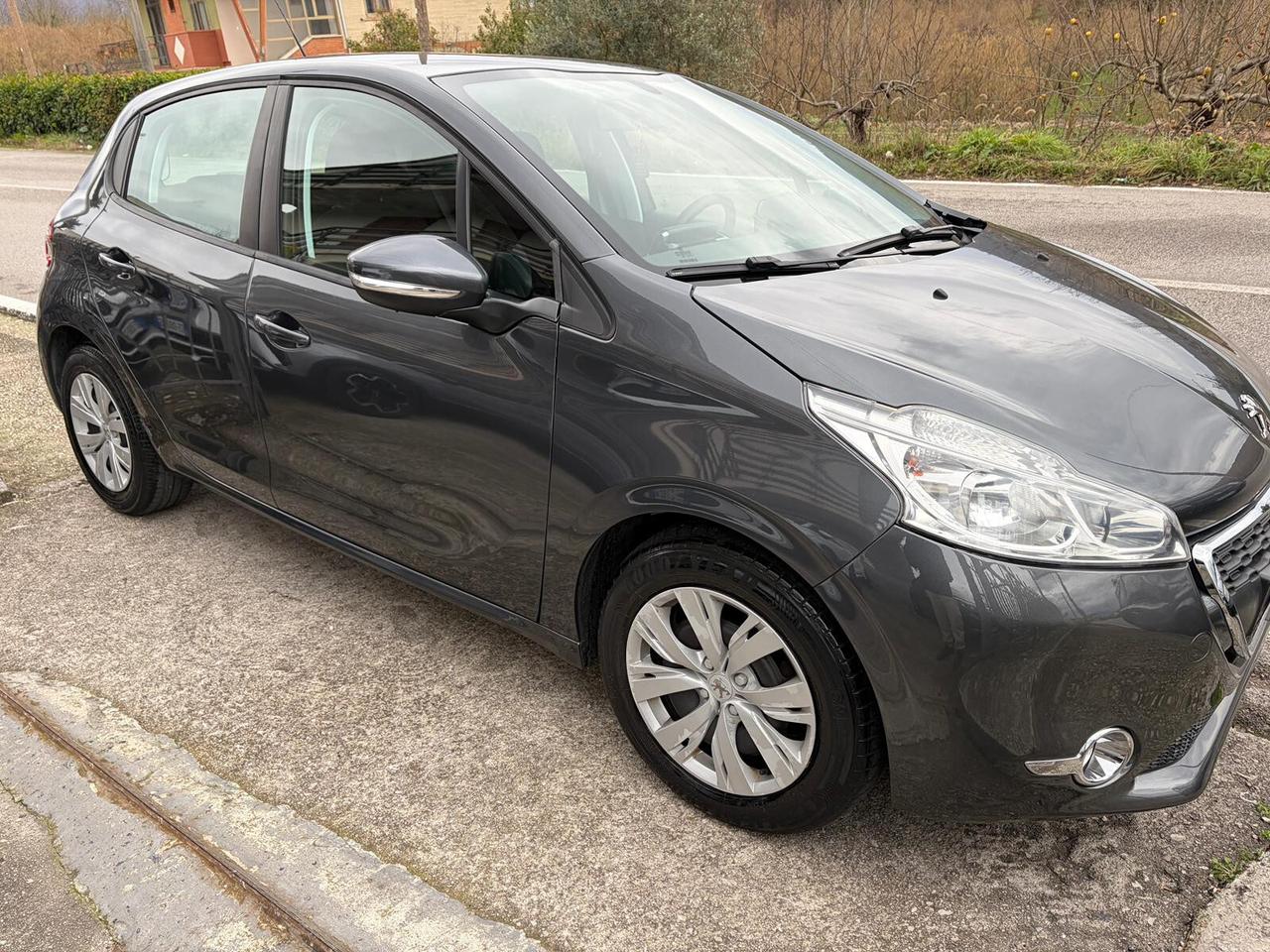 Peugeot 208 1.0 VTi 68CV 5 porte Access