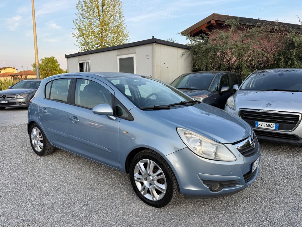 Opel Corsa 1.2 3 porte Club
