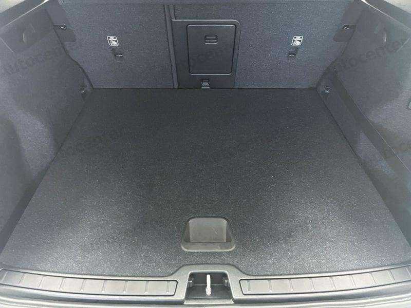 Volvo XC40 XC40 D3 150CV AUT MOMENTUM PRO