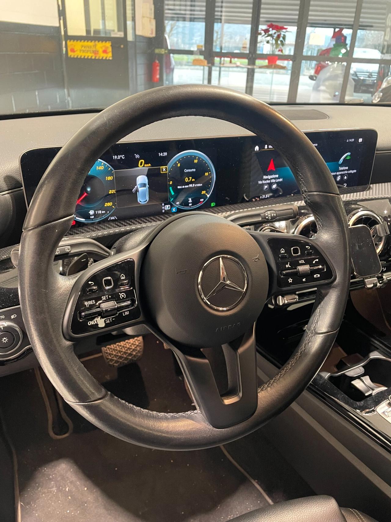 Mercedes-benz A 180 Automatic Premium