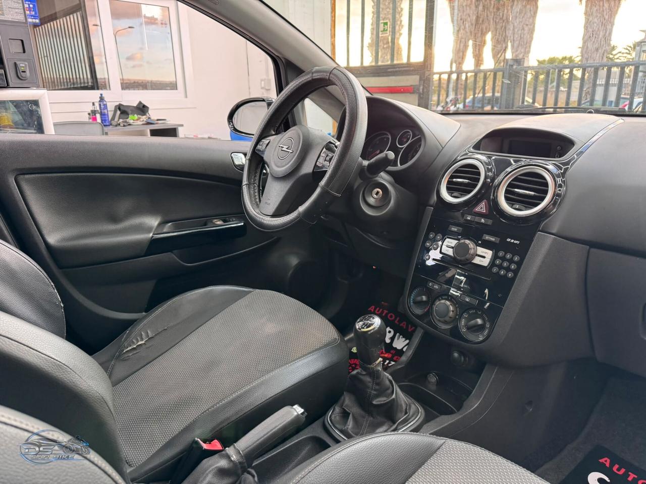 Opel Corsa 1.3 CDTI 90CV 5 porte Cosmo