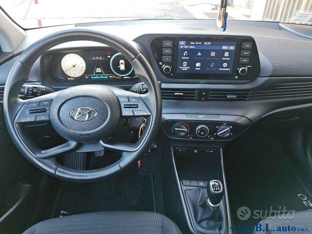 HYUNDAI - i20 - 1.2 5p. Connectline