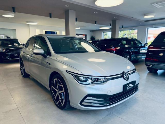 Volkswagen Golf 2.0 tdi Style 115cv dsg