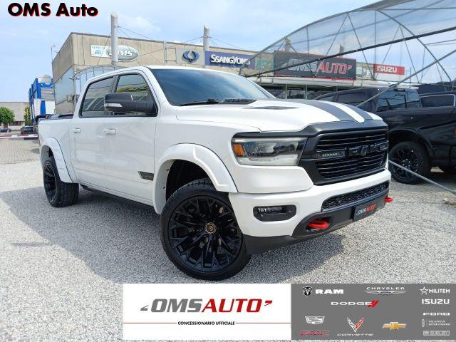DODGE RAM 1500 5.7 GPL V8 Laramie Night N1 - SER