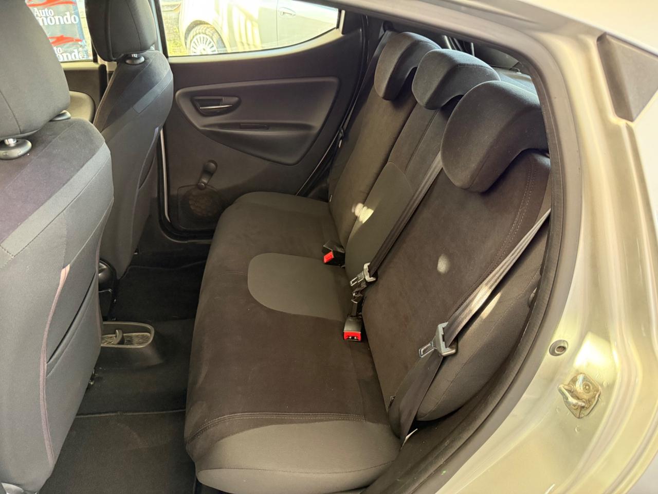 Lancia Ypsilon 1.2 GPL Platinum