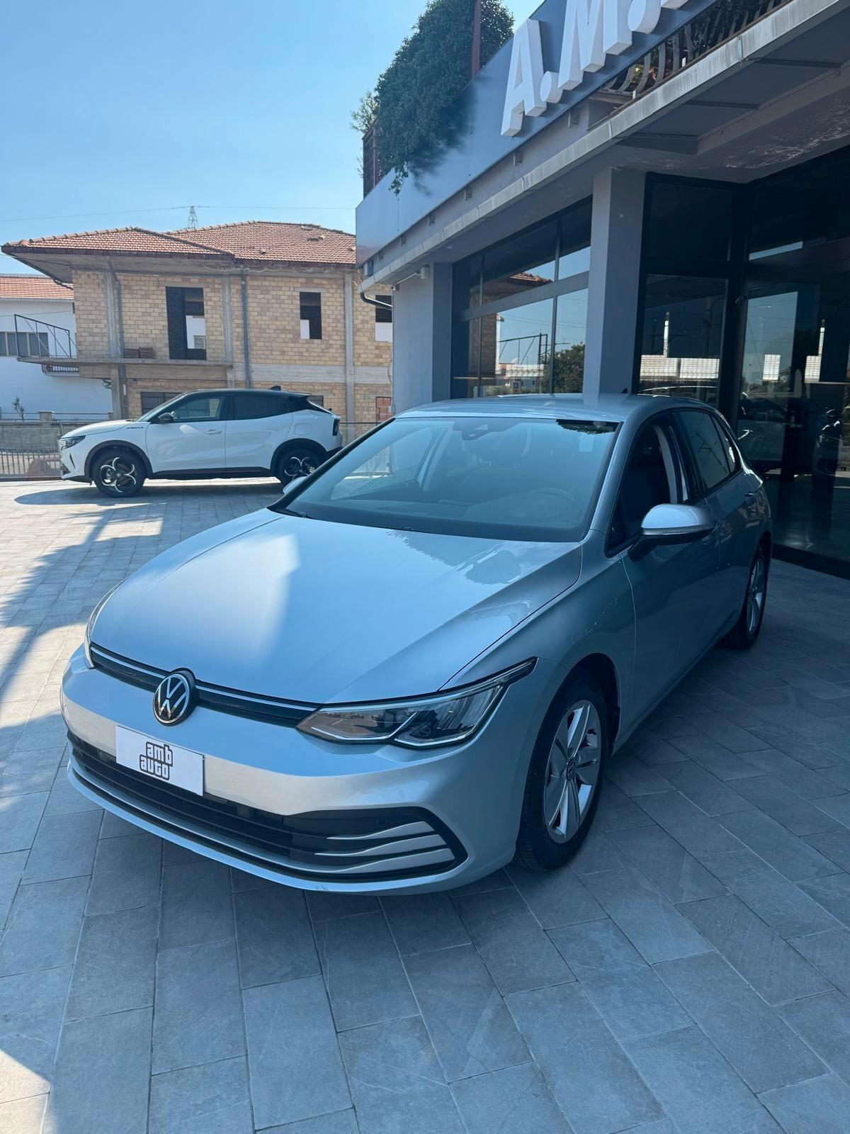Volkswagen Golf 2.0 TDI DSG 115CV