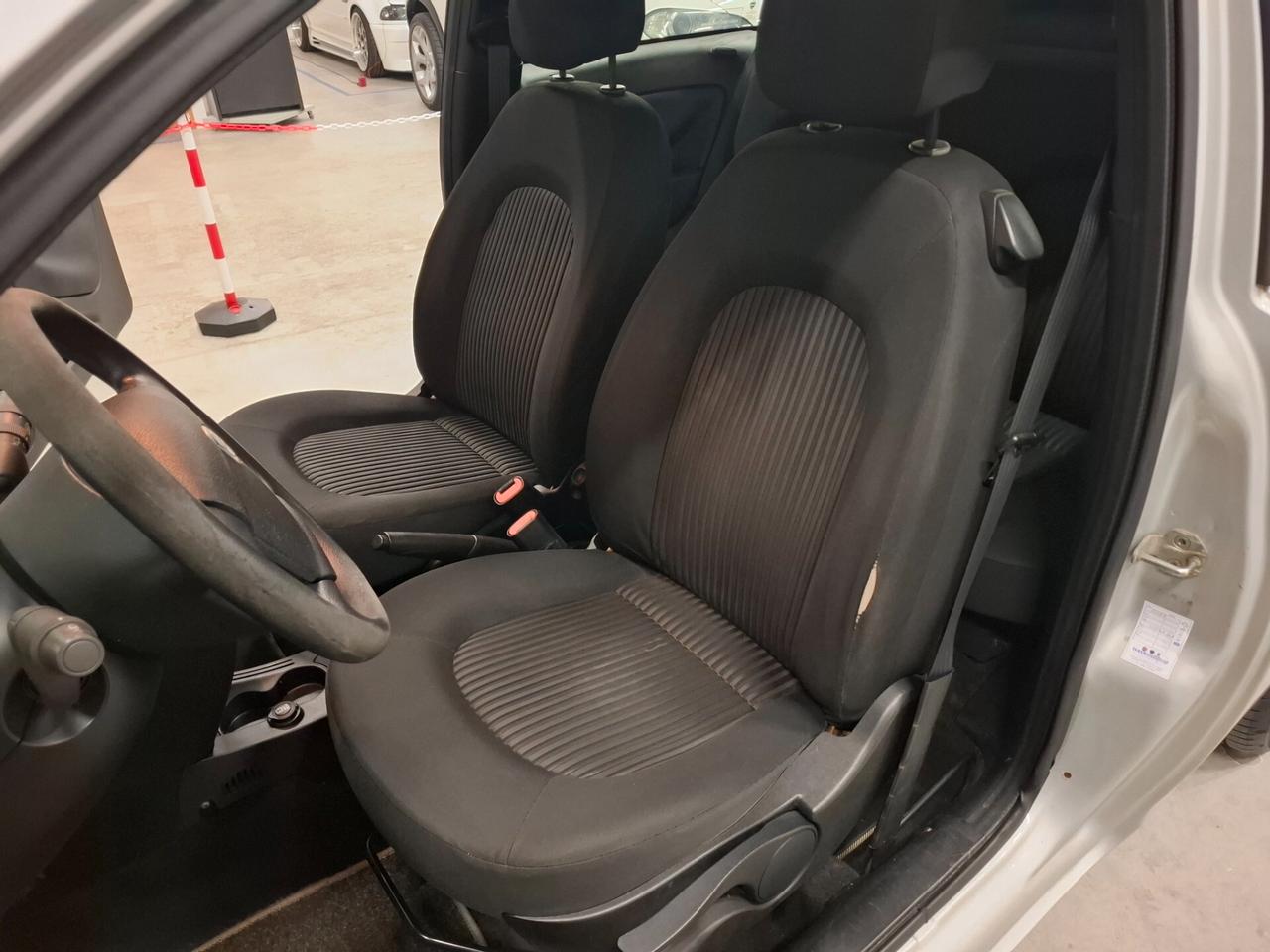 Lancia Ypsilon 1.2 Versus