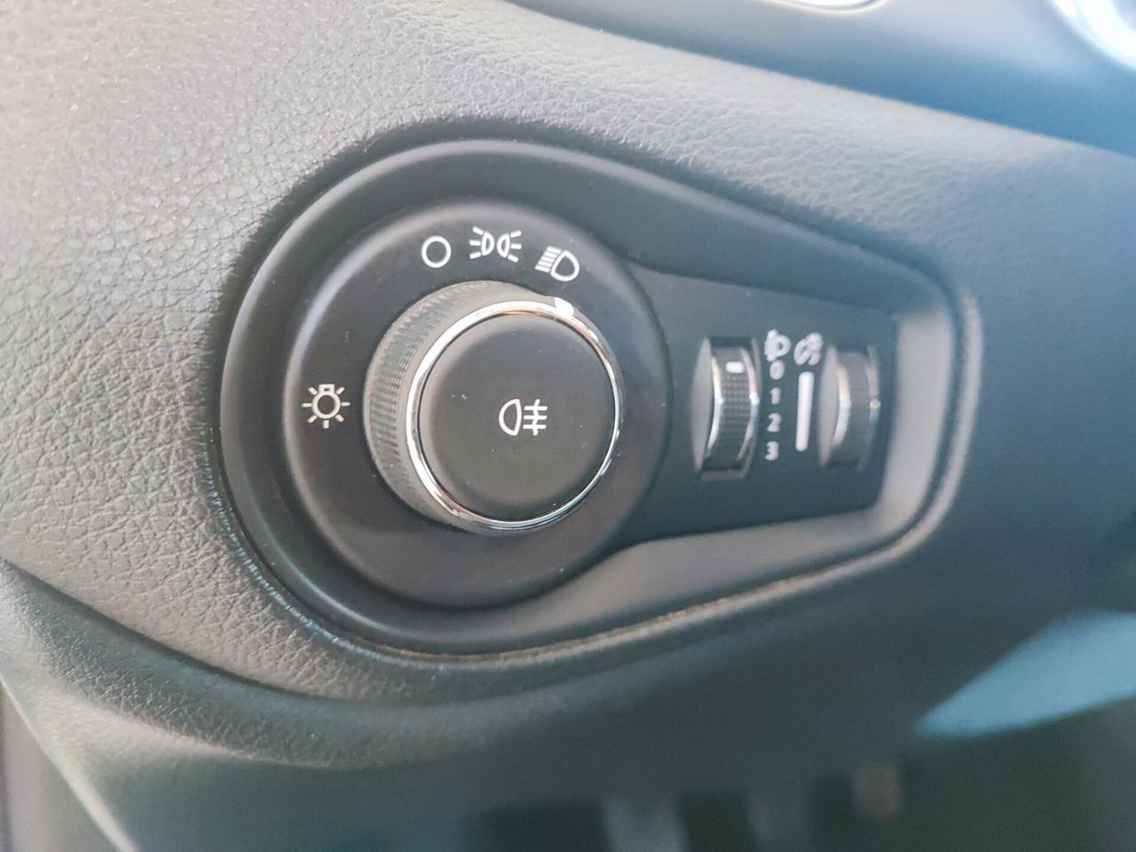 Jeep Renegade 1.6 E-TorQ EVO Longitude