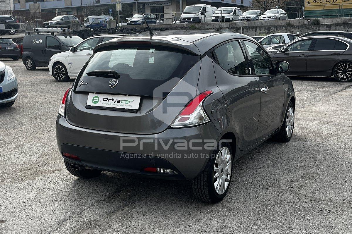 LANCIA Ypsilon 1.2 69 CV 5 porte Gold