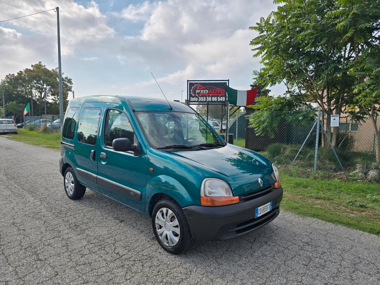 Renault Kangoo 1.2 Benzina con GARANZIA - NEOPATENTATI