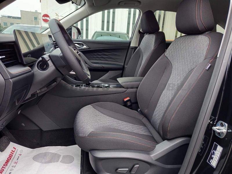 MG HS Nuova HS HEV Comfort Black