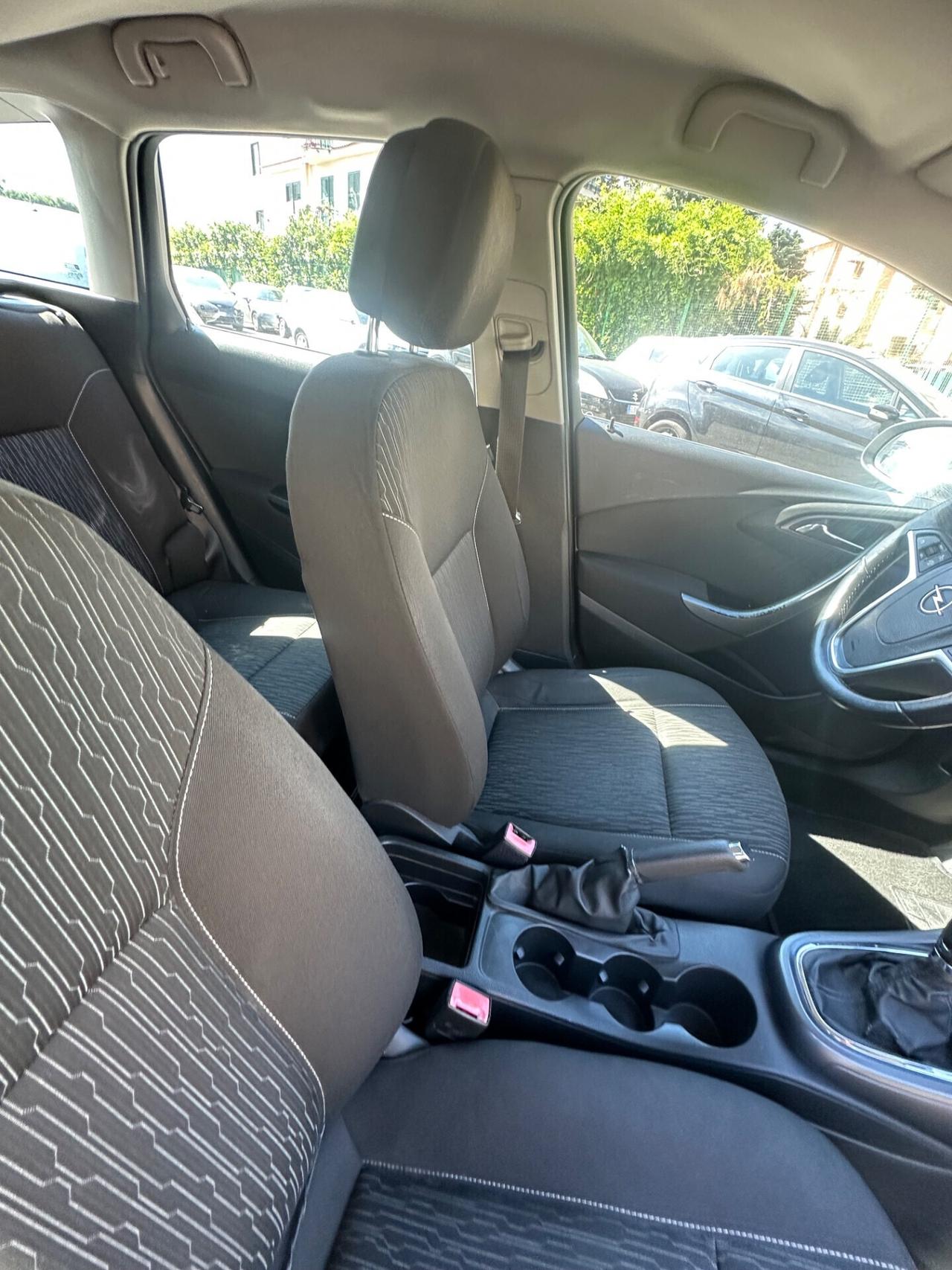 Opel Astra 1.7 CDTI 110CV Sports Tourer Cosmo