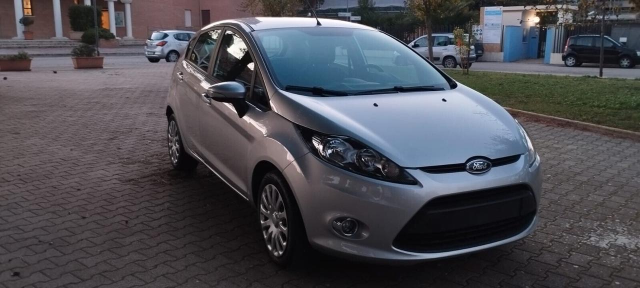 Ford Fiesta 1.2 16V 82CV 5p. Titanium Bs.