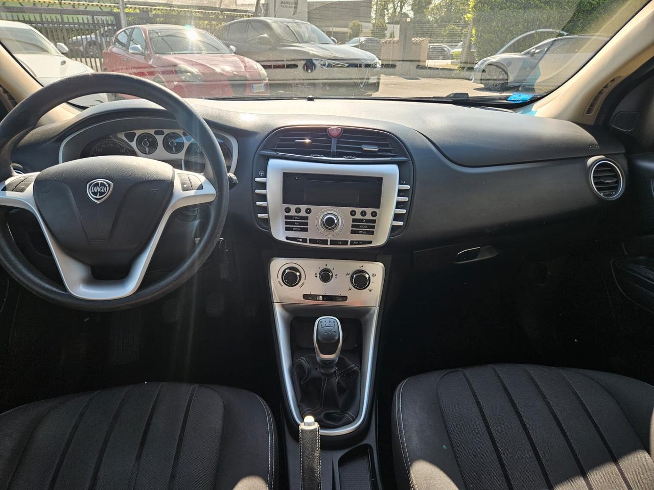 Lancia Delta 1.4 T-Jet 120 CV Argento