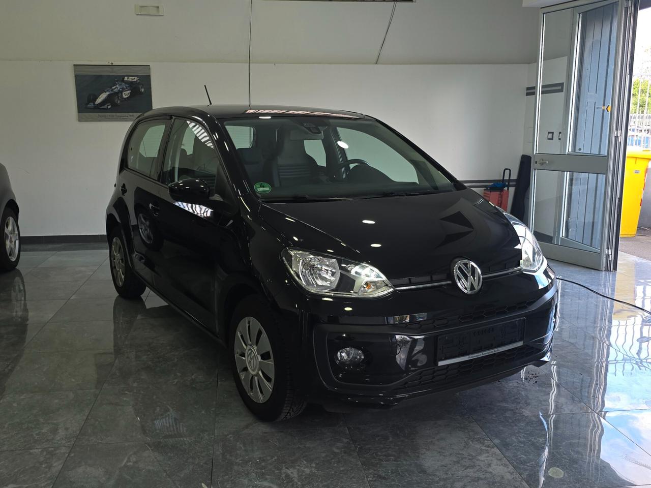 Volkswagen up! 1.0 5p. Automatica