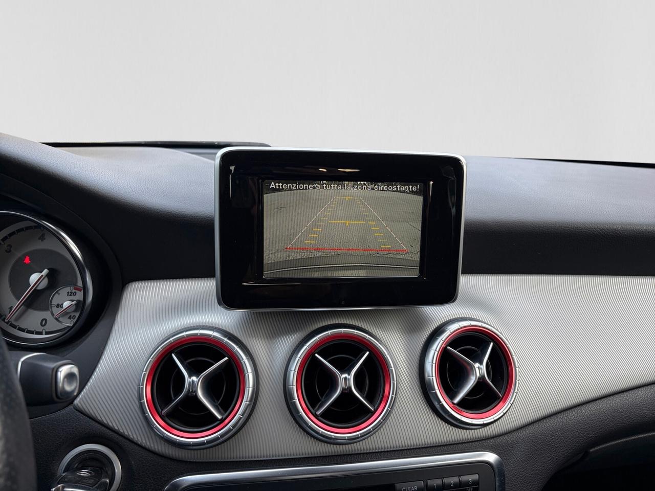 Mercedes-benz CLA 220 CDI Automatic Sport