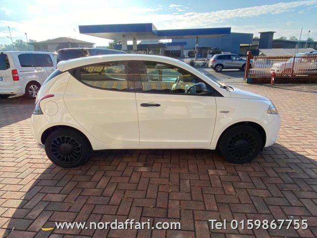 LANCIA Ypsilon 1.2 69 CV 5 porte Elefantino Blu