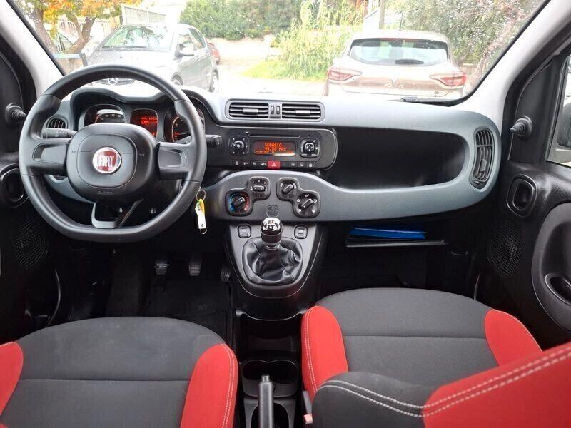 Fiat Panda Lounge 1.2 benzina 75cv anno 02-2019