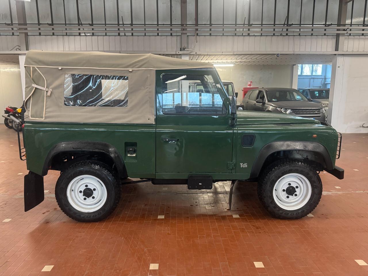 Land Rover Defender 90 2.5 Tdi SOFT TOP