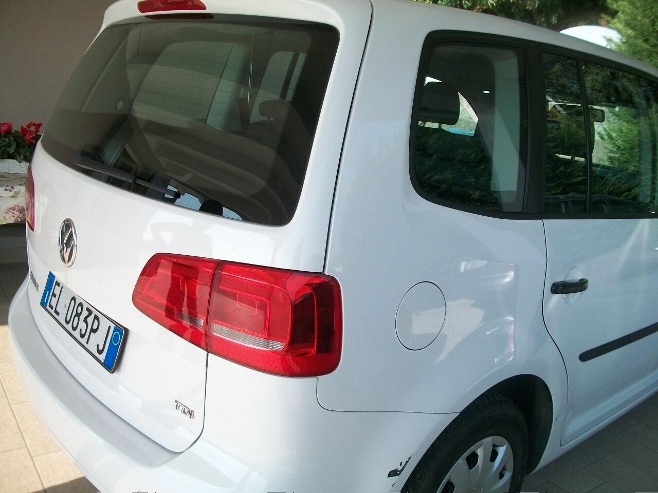 Volkswagen Touran 1.6 TDI Comfortline si nuovi patentati cc 1598 km 171240 garanzia un anno