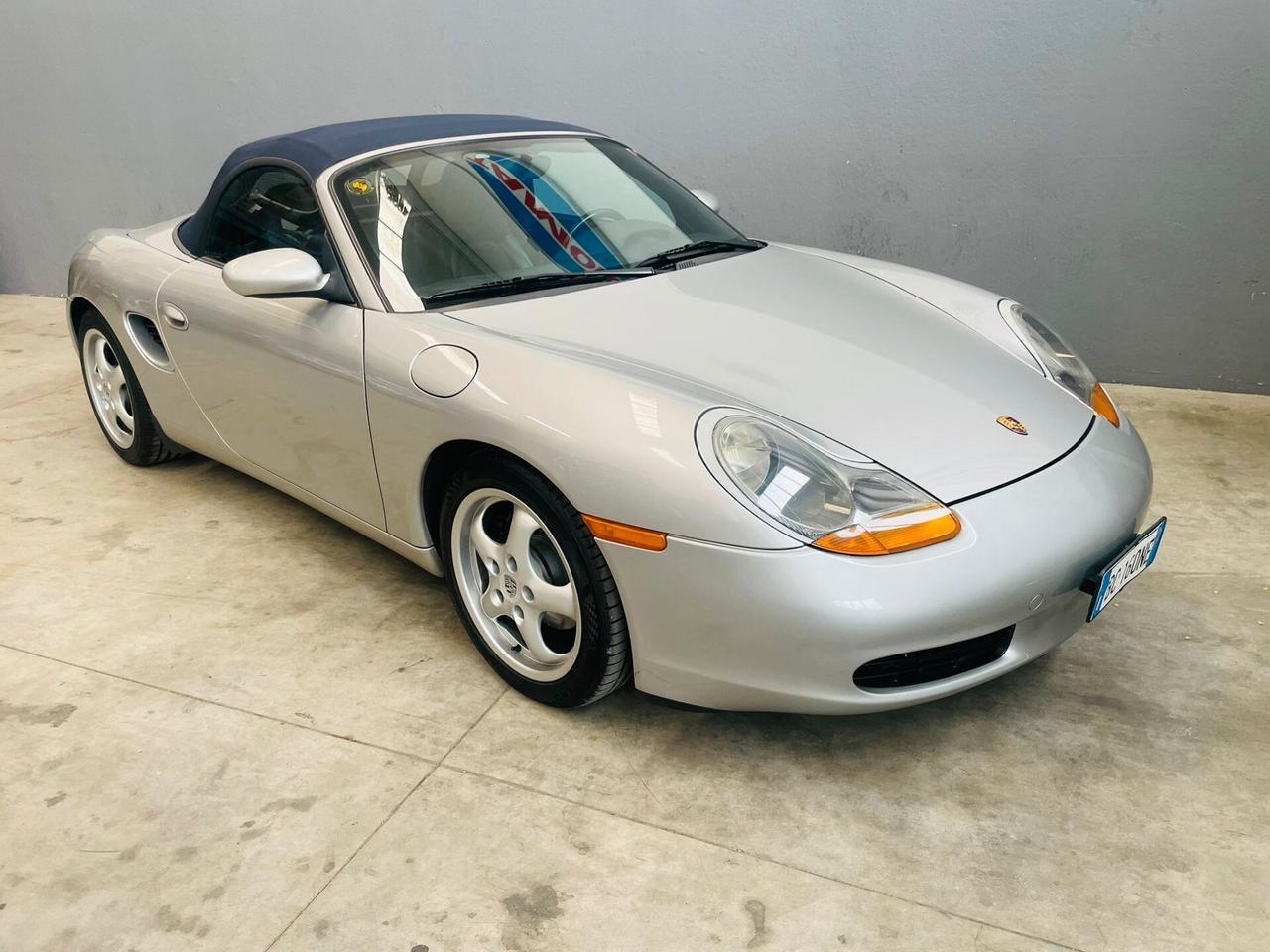 Porsche Boxster 2.5i 24V cat